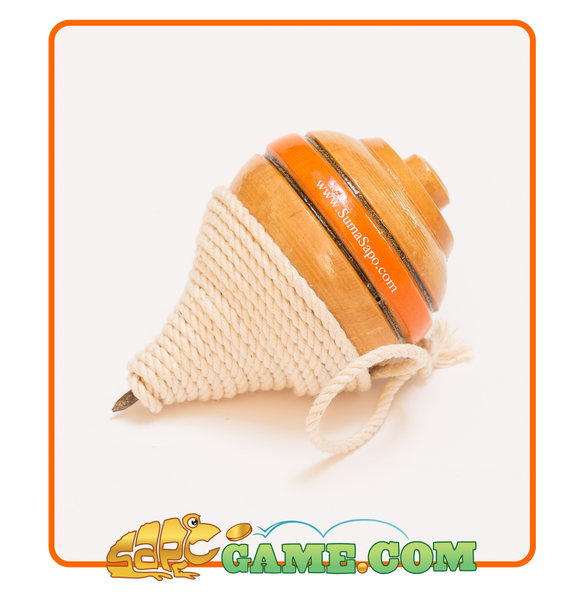 Spinning Top in Wood and String in Natural Cotton - Trisca